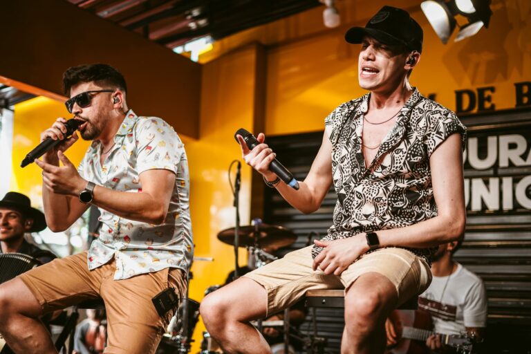 Hire Live Band in Bahrain: Cost, Process and What to Ask